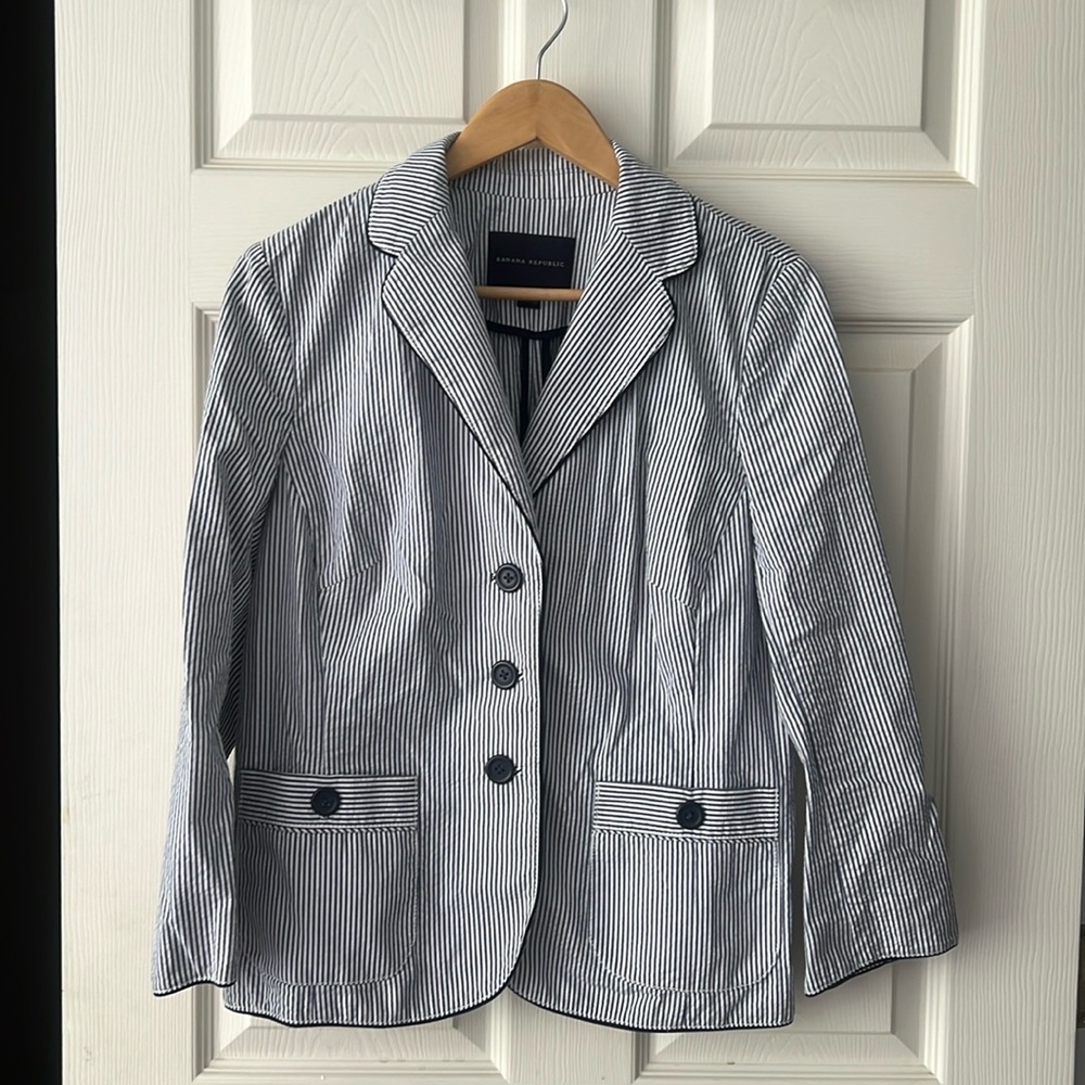 Women’s lightweight blue/white striped cotton blazer, 12